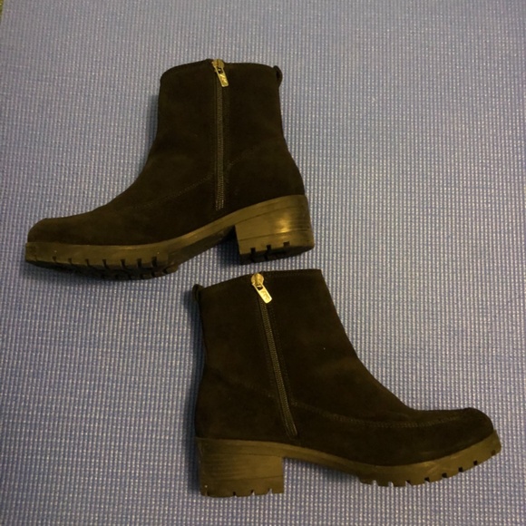 Anne Klein boots sz 8 - Picture 9 of 14